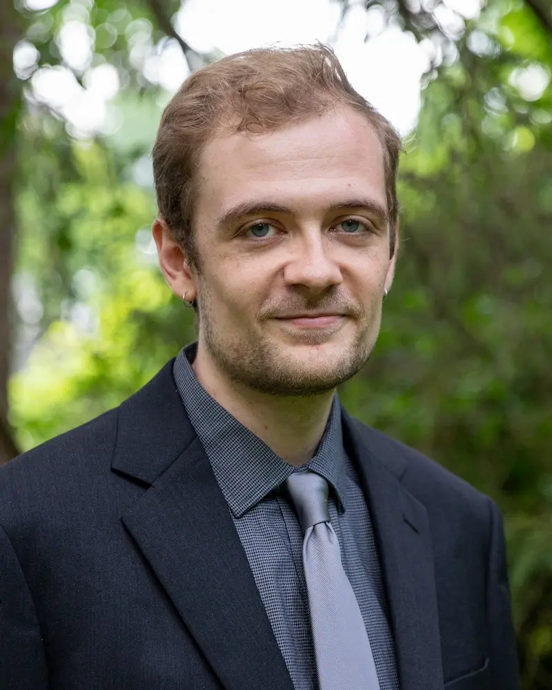 Connor Simpson headshot